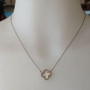 Necklace...Elegant Silver and White Clover Necklace.